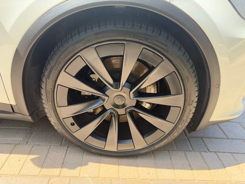 Used 2022 Tesla Model X AWD/4WD image 21