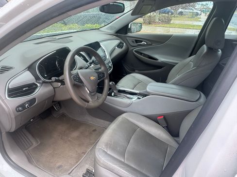 Used 2016 Chevrolet Malibu Premier image 8