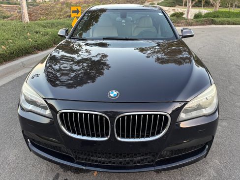 Used 2013 BMW 750i RWD image 10