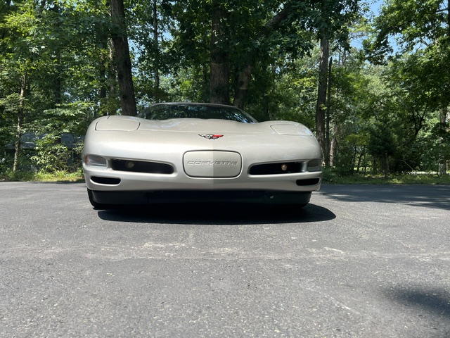 Used 2002 Chevrolet Corvette Convertible w/ Preferred Equipment Group2 RWD image 10