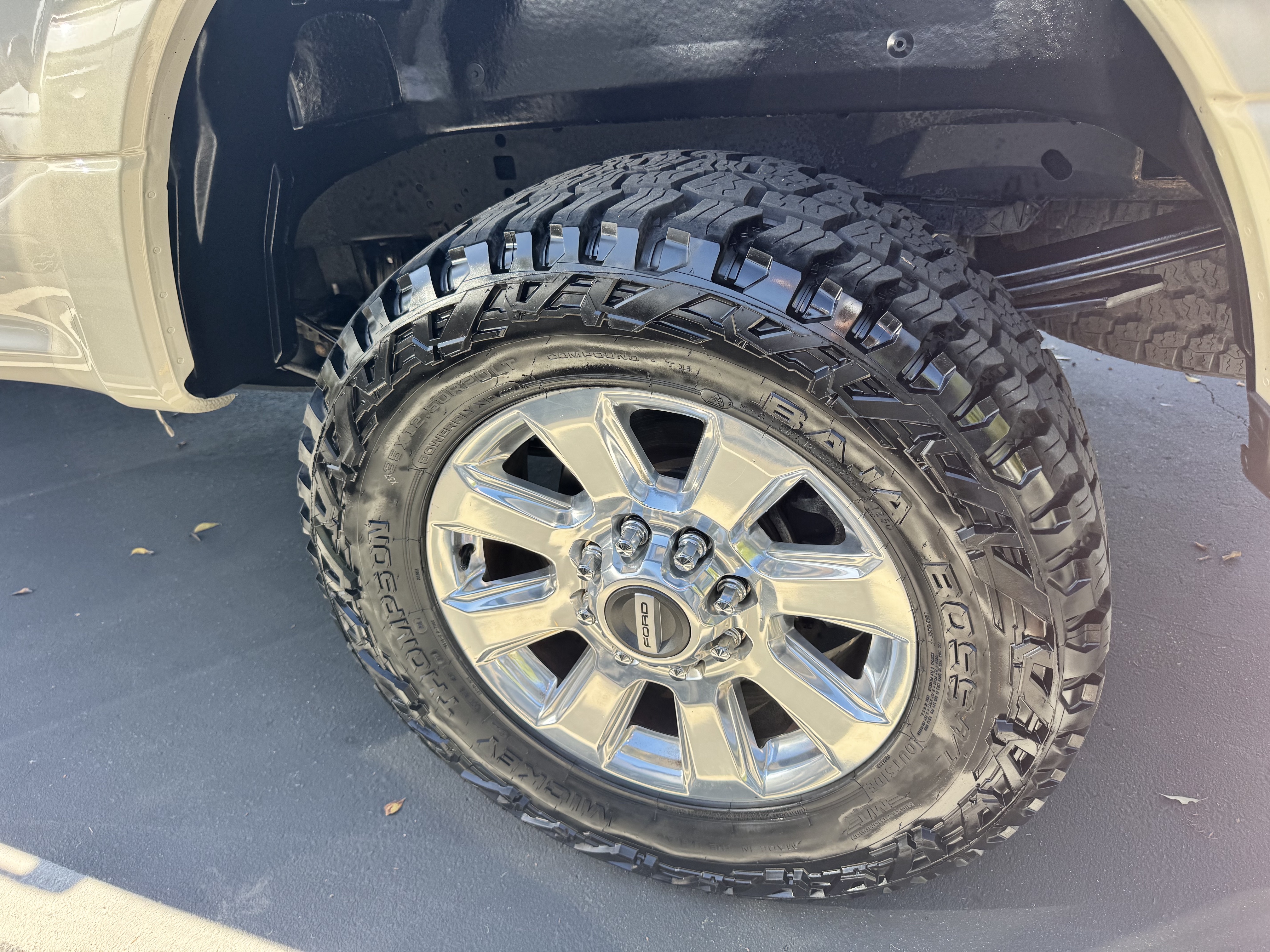 Used 2018 Ford F250 Platinum w/ Platinum Ultimate Package AWD/4WD image 23
