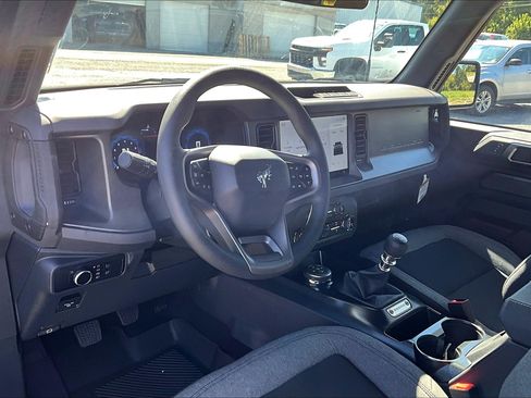Used 2025 Ford Bronco 2-Door w/ Sasquatch Package image 30