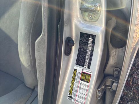 Used 2011 Toyota Corolla LE image 12