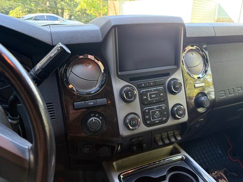 Used 2015 Ford F350 Platinum AWD/4WD image 31