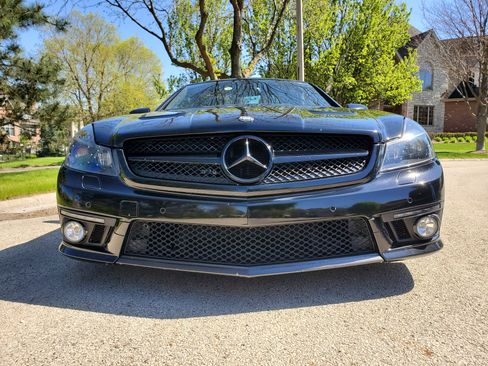 Used 2011 Mercedes-Benz SL 63 AMG image 15