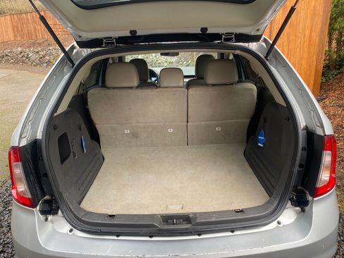 Used 2011 Ford Edge Limited image 6