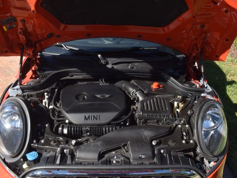 Used 2019 MINI Cooper S image 12