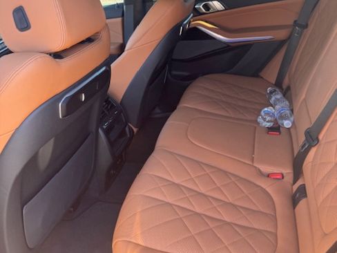 Used 2025 BMW X5 xDrive40i w/ Premium Package image 24