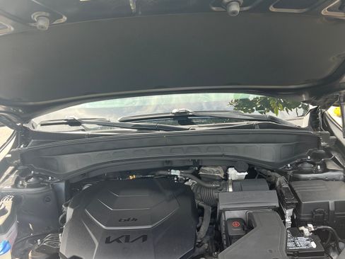 Used 2024 Kia Telluride EX X-Line image 16