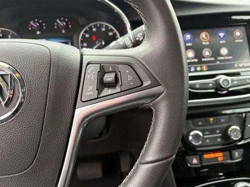 Used 2022 Buick Encore Preferred image 11