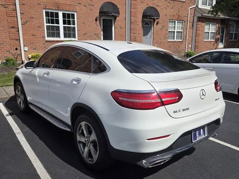 Used 2018 Mercedes-Benz GLC 300 4MATIC Coupe image 5
