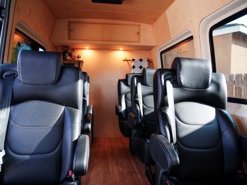 Used 2023 Mercedes-Benz Sprinter 2500 image 20