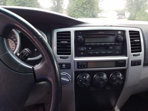 Used 2003 Toyota 4Runner Sport image 15