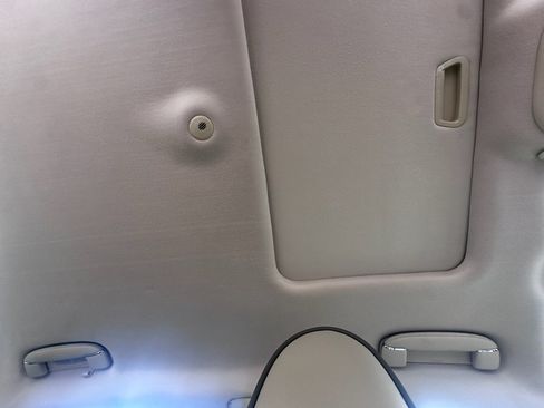 Used 2009 Jaguar XJ8 RWD image 14