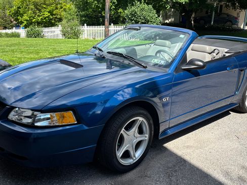 Used 2000 Ford Mustang GT RWD image 6