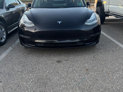 Used 2019 Tesla Model 3 Long Range AWD/4WD image 12