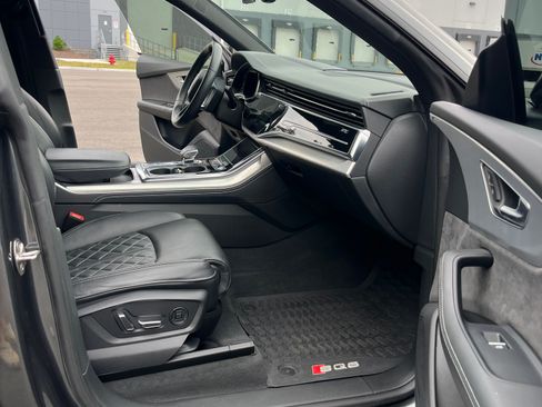Used 2021 Audi SQ8 Prestige AWD/4WD image 9