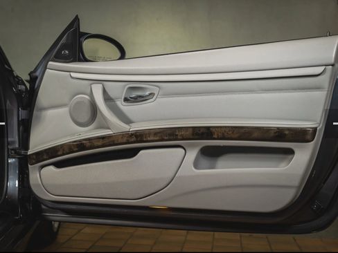 Used 2008 BMW 335i 335i Convertible 2D image 14