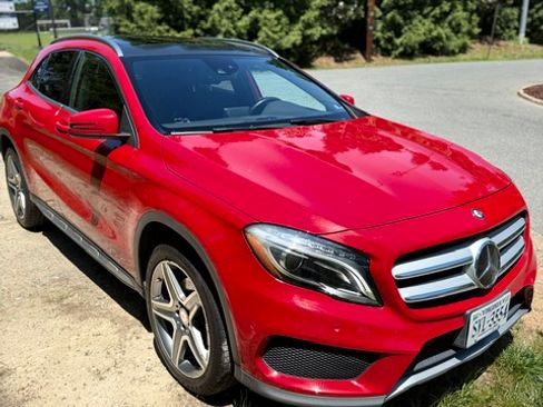 Used 2015 Mercedes-Benz GLA 250 4MATIC image 19