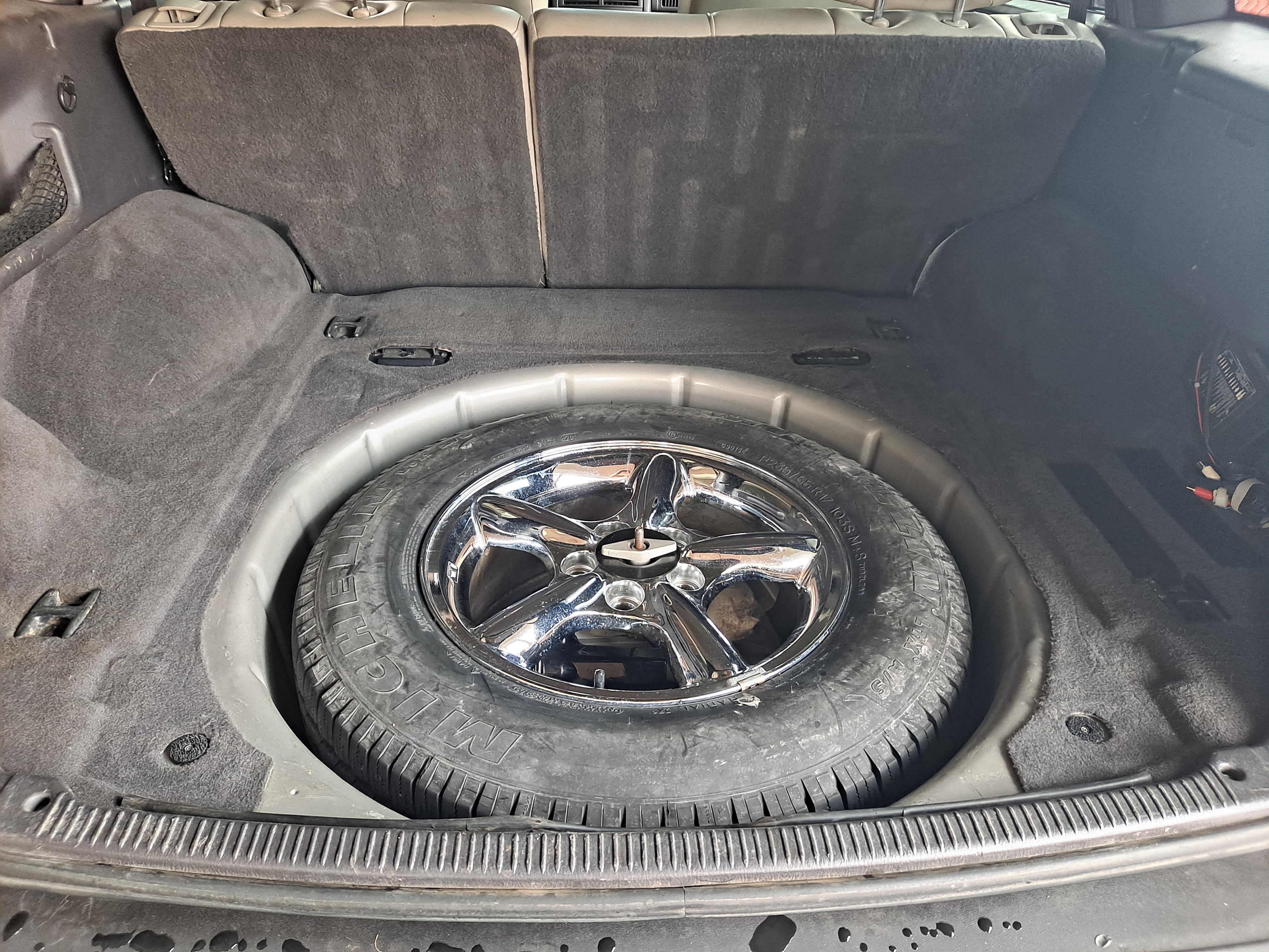 Used 2001 Jeep Grand Cherokee Limited AWD/4WD image 10