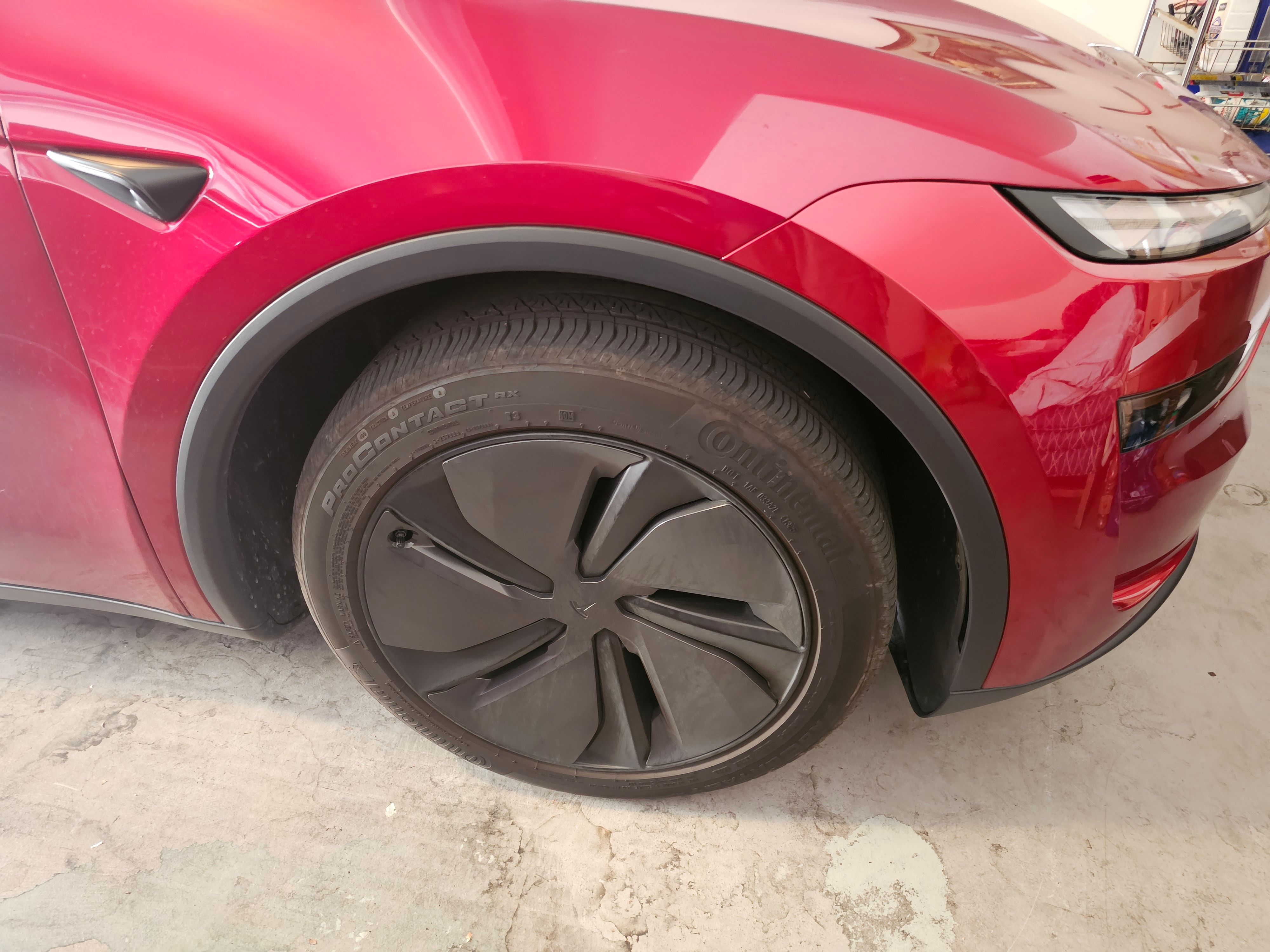 Used 2026 Tesla Model Y Long Range AWD/4WD image 15