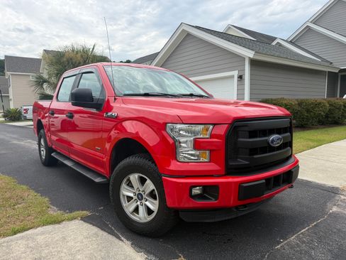 Used 2015 Ford F150 XL w/ Equipment Group 101A Mid AWD/4WD image 10