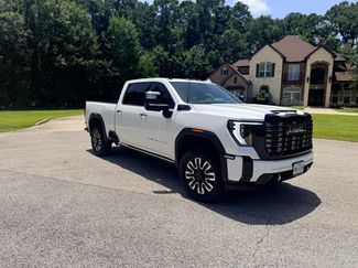 Used 2025 GMC Sierra 3500 Denali Ultimate AWD/4WD video 1