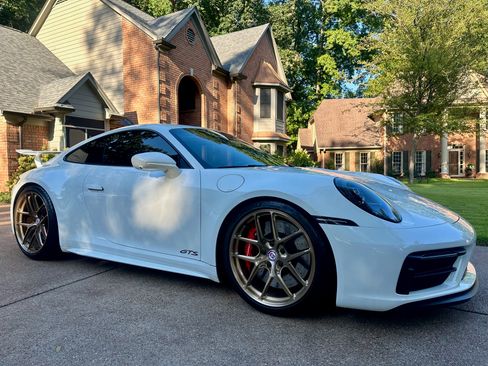 Used 2023 Porsche 911 GT3 RS image 2