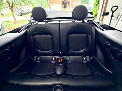 Used 2017 MINI Cooper S FWD image 11