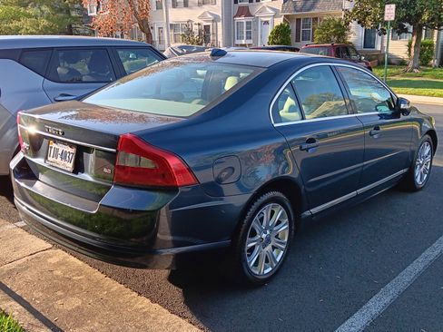 Used 2008 Volvo S80 3.2 image 1
