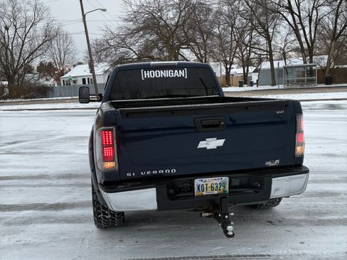 Used 2007 Chevrolet Silverado 1500 LT image 2