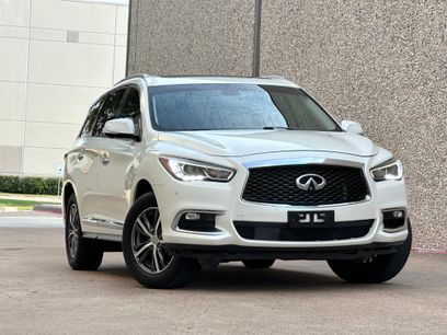 Used 2017 INFINITI QX60 FWD w/ Premium Plus Package