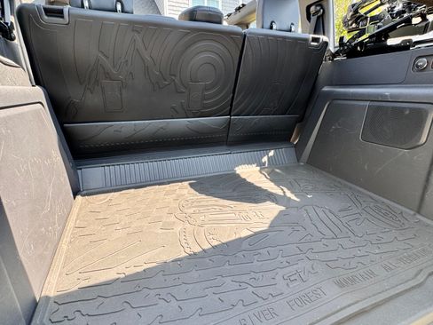 Used 2024 Ford Bronco Wildtrak AWD/4WD image 11