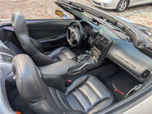 Used 2009 Chevrolet Corvette Convertible w/ Preferred Equipment Group image 14