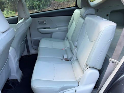 Used 2013 Toyota Prius V Five FWD image 14