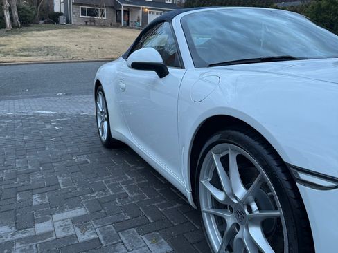Used 2013 Porsche 911 Carrera image 14