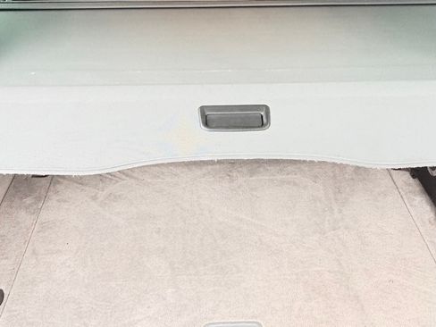 Used 2004 Porsche Cayenne S image 16