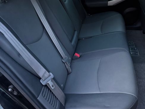 Used 2015 Toyota Prius Four image 11