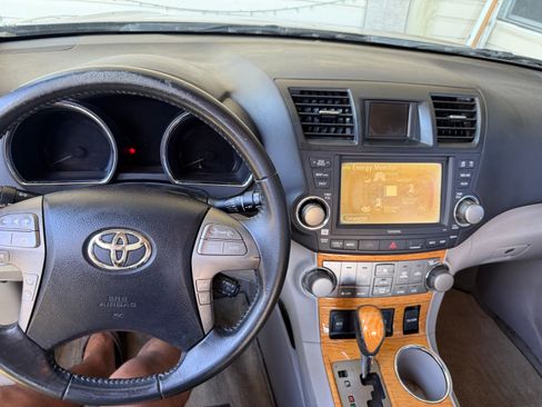Used 2008 Toyota Highlander Limited image 17