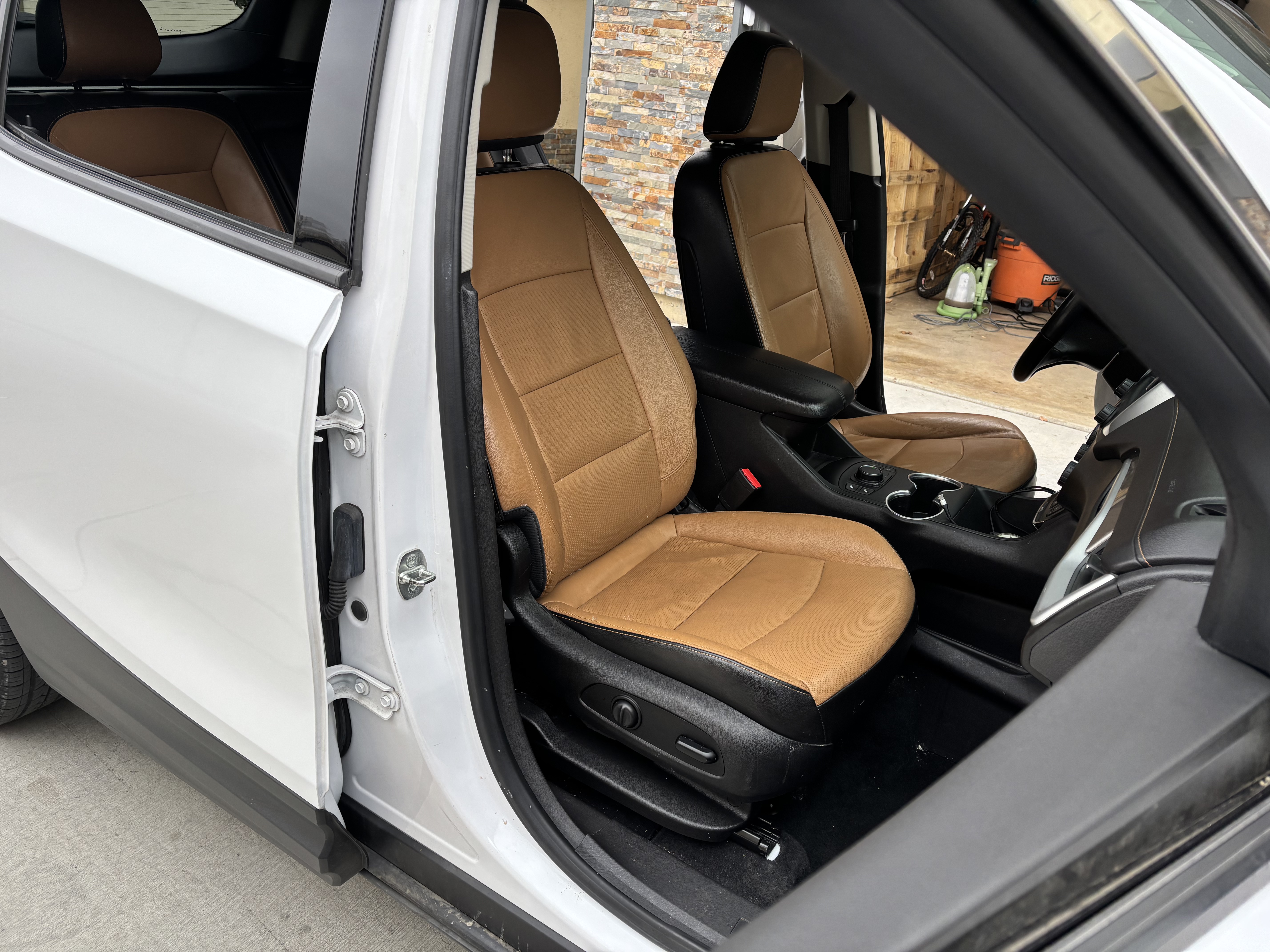 Used 2021 GMC Terrain SLT FWD image 12