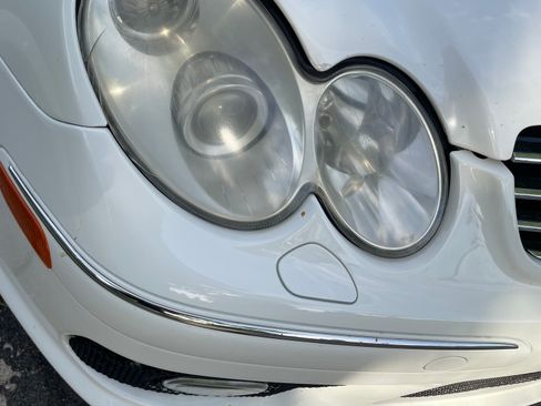 Used 2005 Mercedes-Benz CLK 500 Coupe image 14