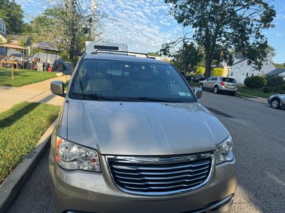 Used 2016 Chrysler Town & Country Touring