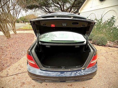 Used 2013 Mercedes-Benz C 250 Coupe image 12