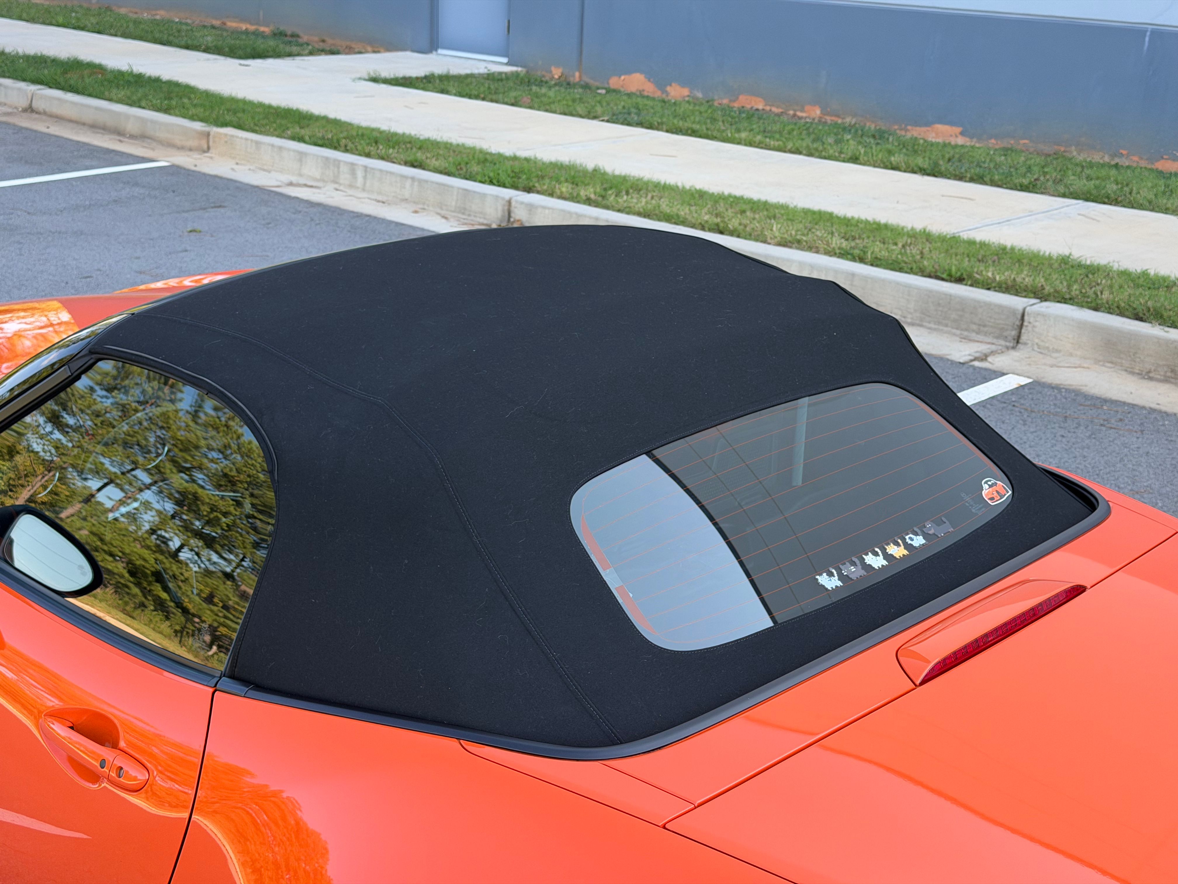 Used 2019 MAZDA MX-5 Miata 30th Anniversary RWD image 10