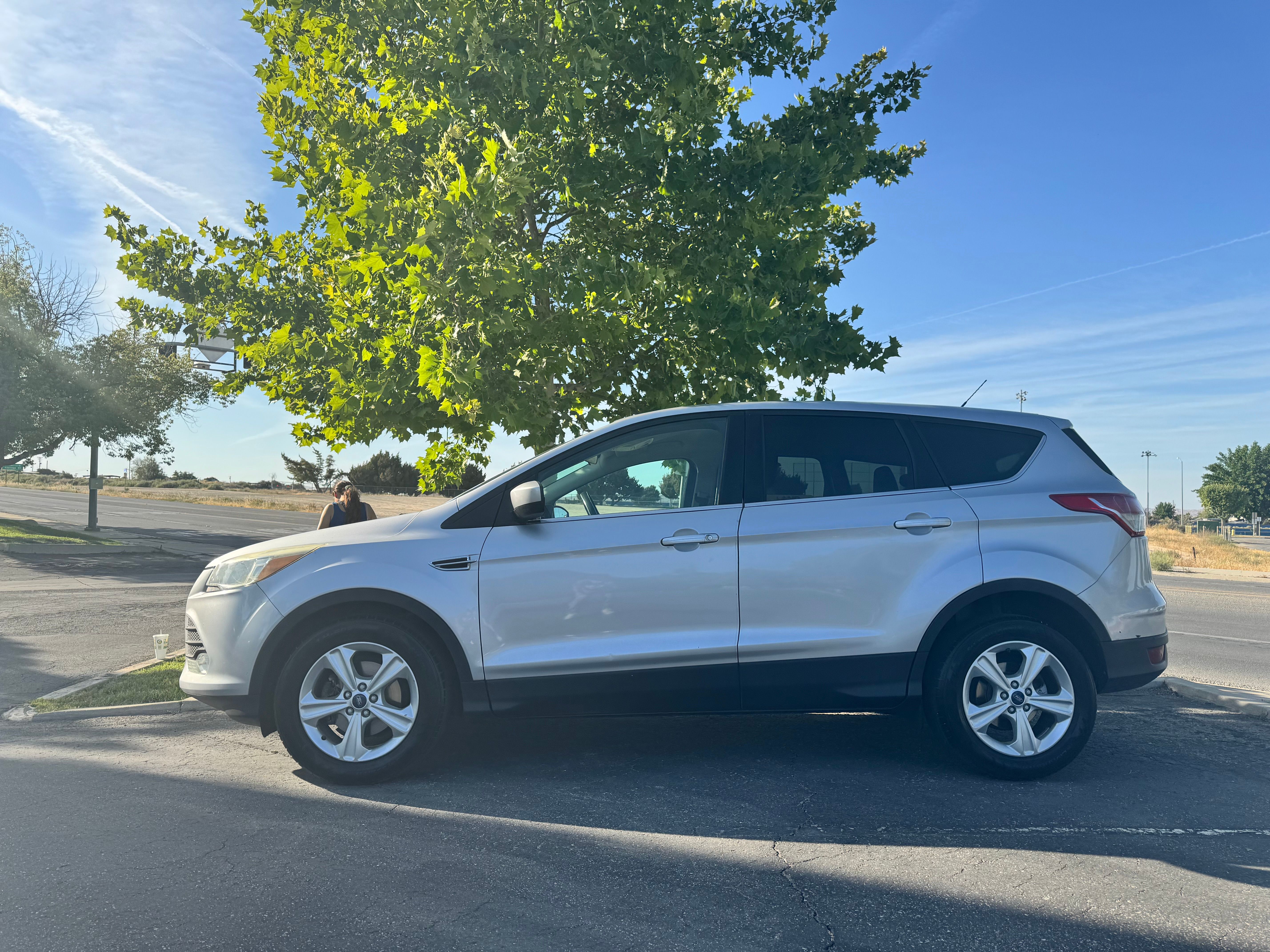 Used 2016 Ford Escape SE FWD image 4