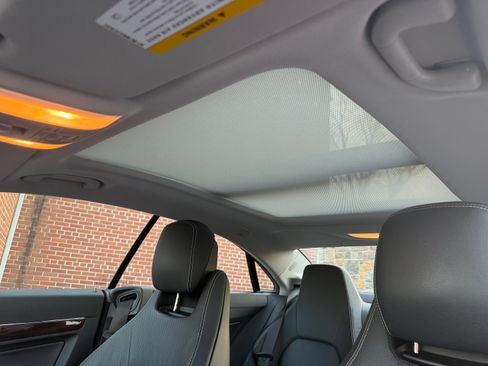 Used 2010 Mercedes-Benz E 350 Coupe image 17