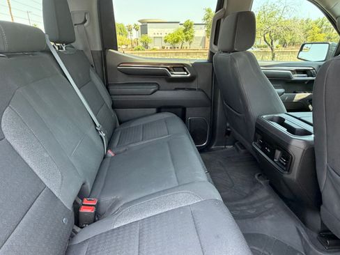 Used 2022 Chevrolet Silverado 1500 RST w/ Redline Edition RWD image 10