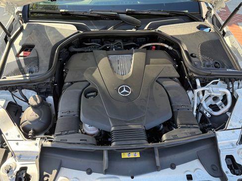 Used 2019 Mercedes-Benz E 450 Cabriolet image 17