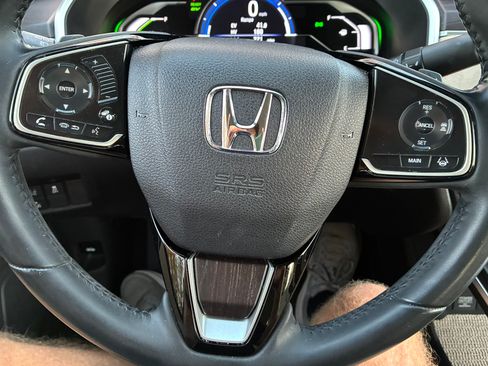 Used 2018 Honda Clarity Touring image 16