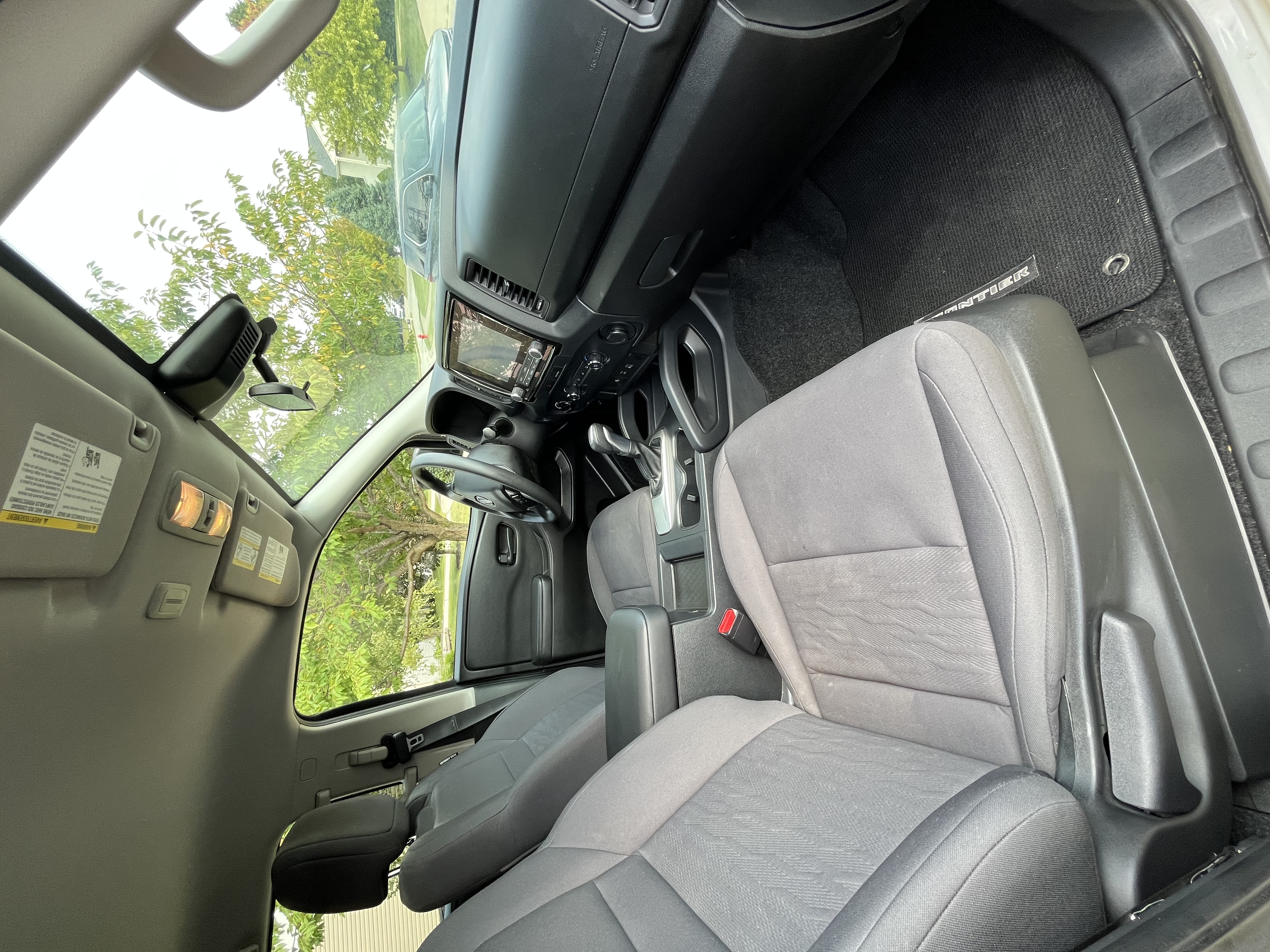 Used 2022 Nissan Frontier S w/ Technology Package AWD/4WD image 16